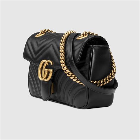 Gucci Borsa a spalla GG Marmont misura piccola.